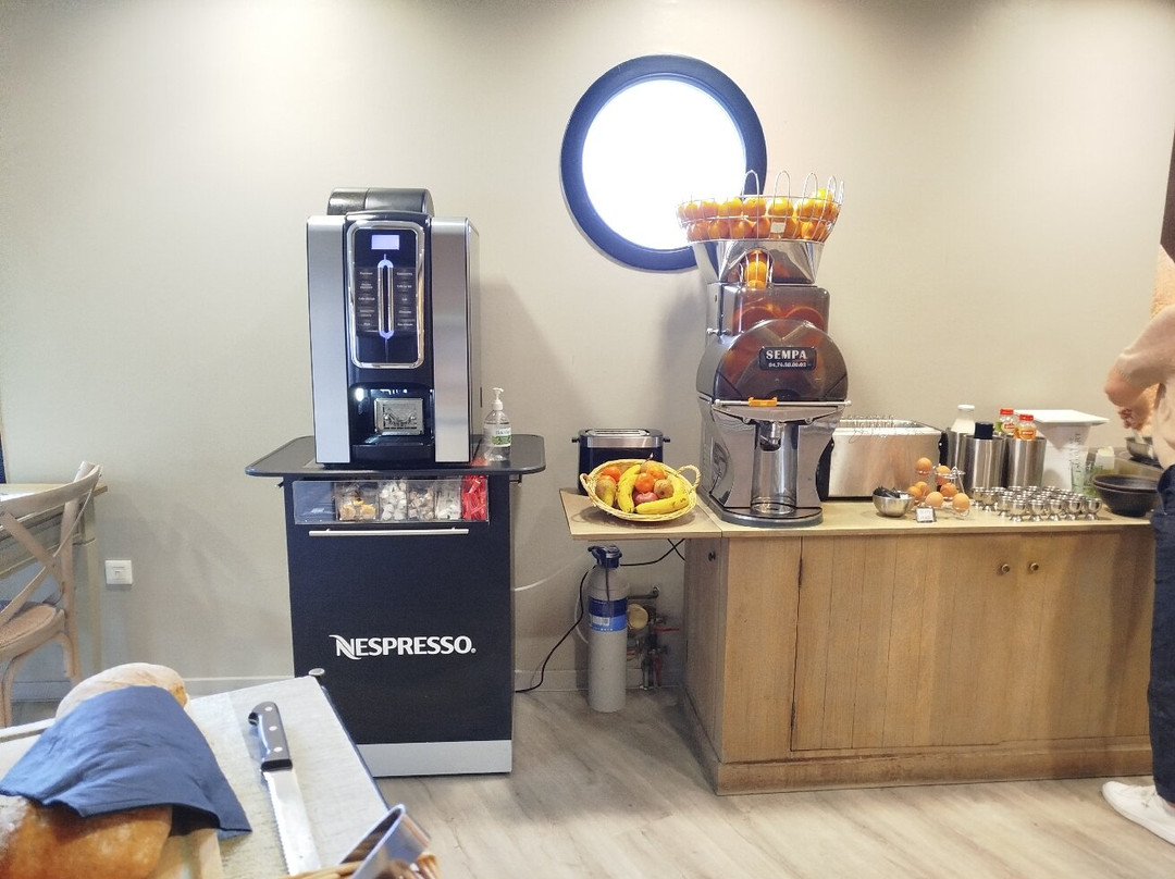 维桑湾酒店主图