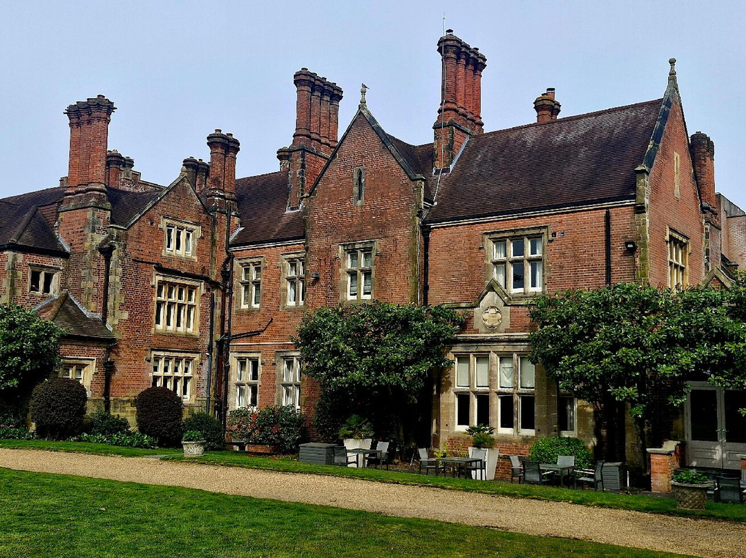 亚历山大家庭酒店及乌托邦温泉酒店主图