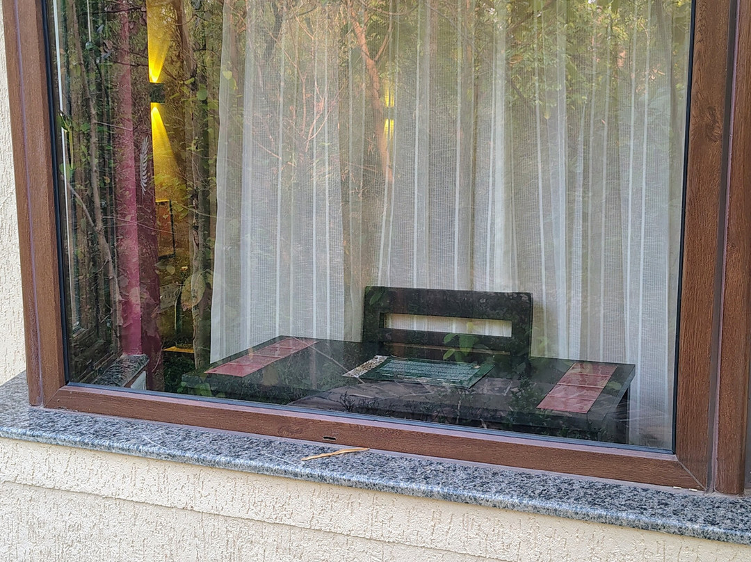 宁静丛林小屋主图