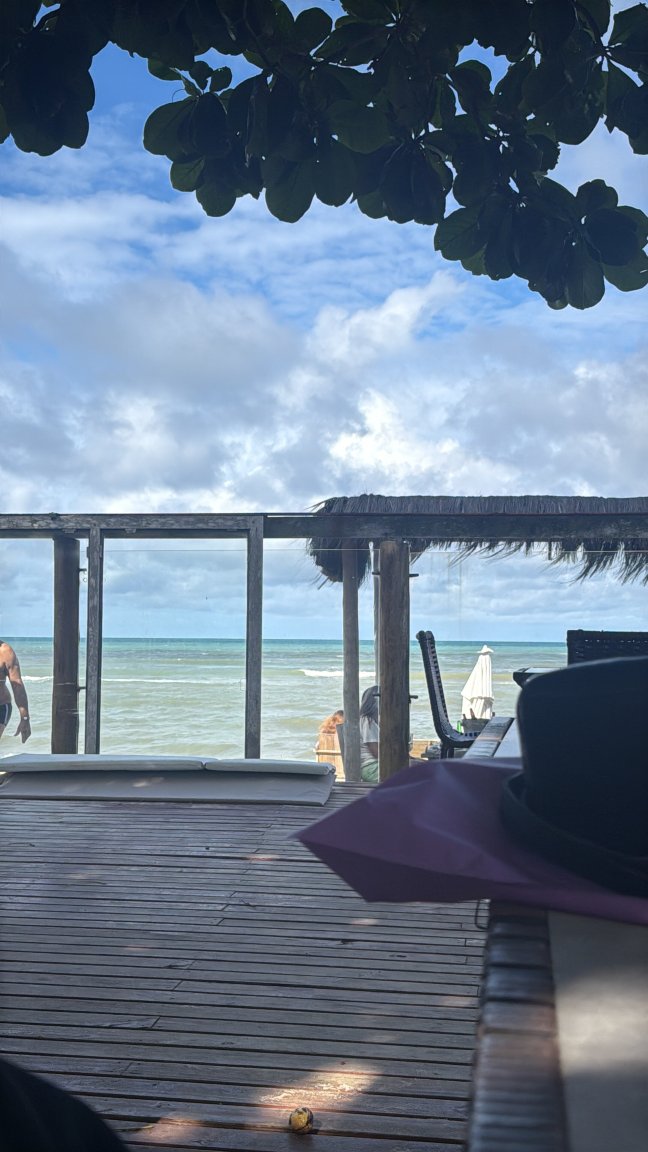 卡兰波拉酒店-旅行者