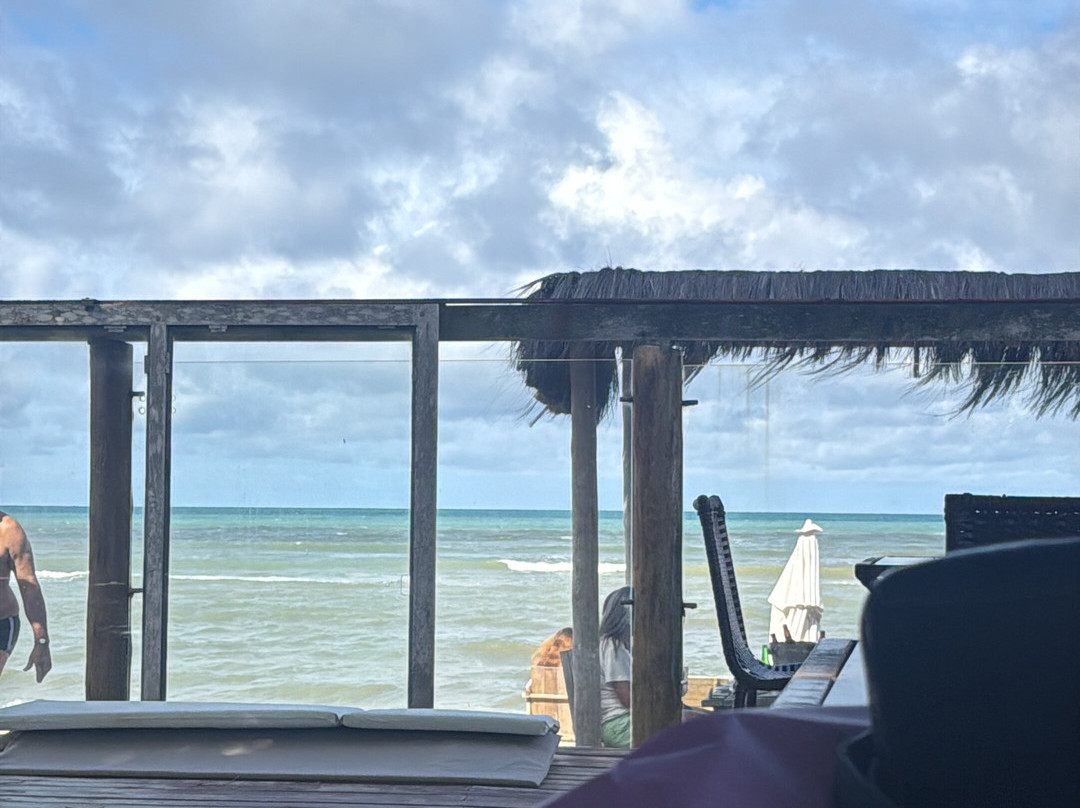 卡兰波拉酒店主图