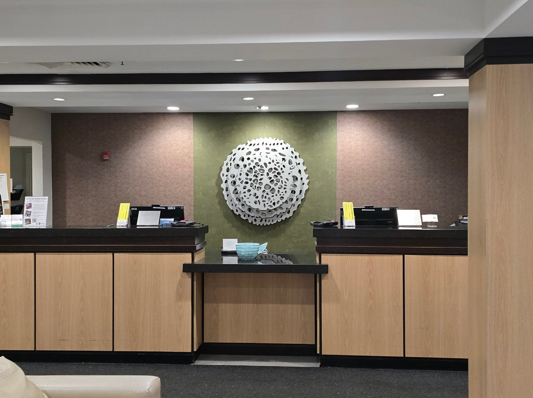 新贝德福德万枫酒店及套房主图