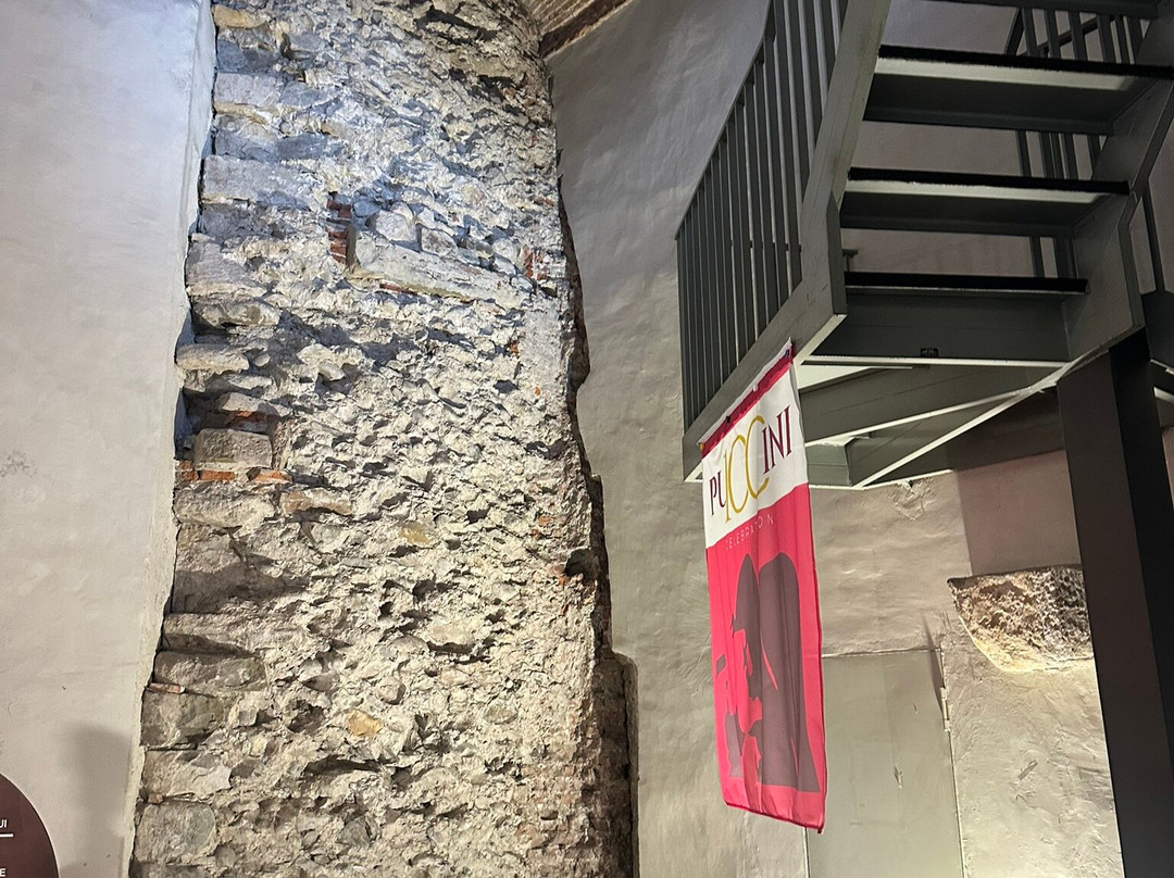 Tourist Information City of Lucca-卢卡必去景点