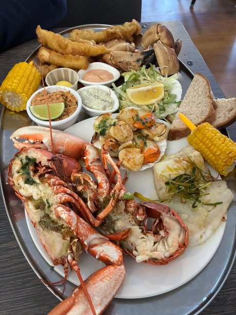 莫雷阿姆斯酒店-旅行者