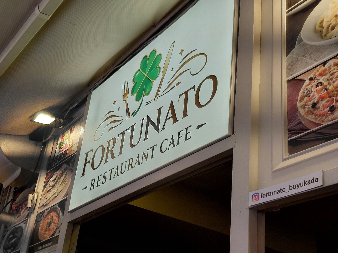Fortunato Cafe