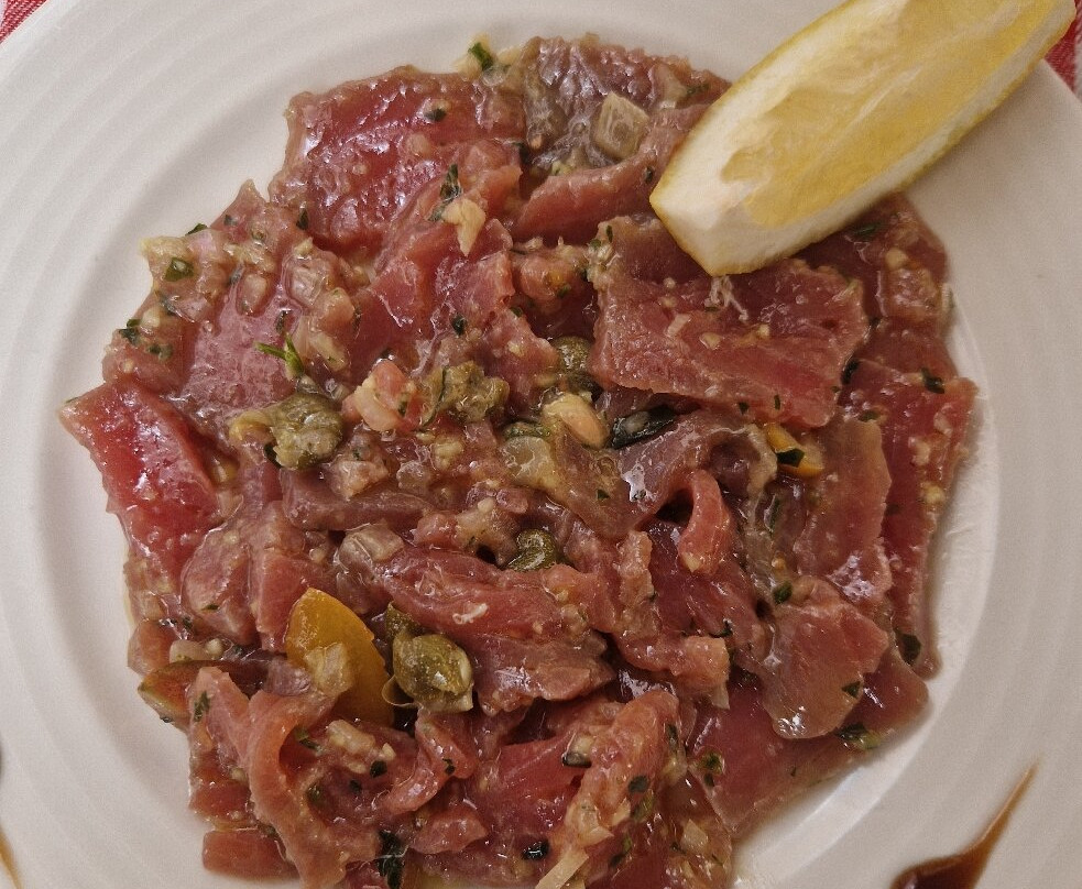 Tavola Di Gino