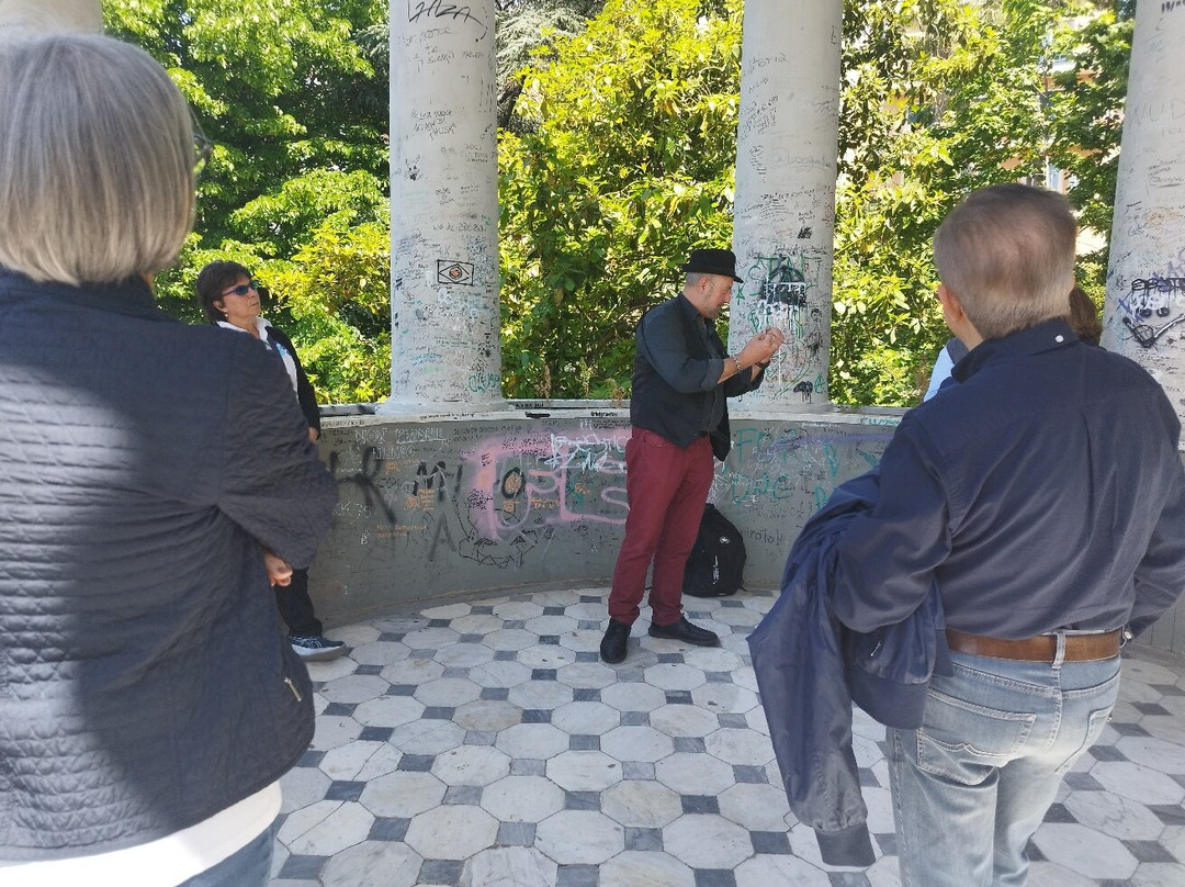 Passeggiate Letterarie Alla Villa Floridiana-那不勒斯必去景点