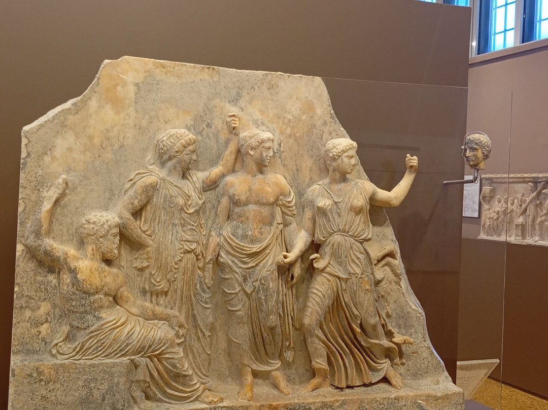 Temple of Artemis-Vravrona必去景点