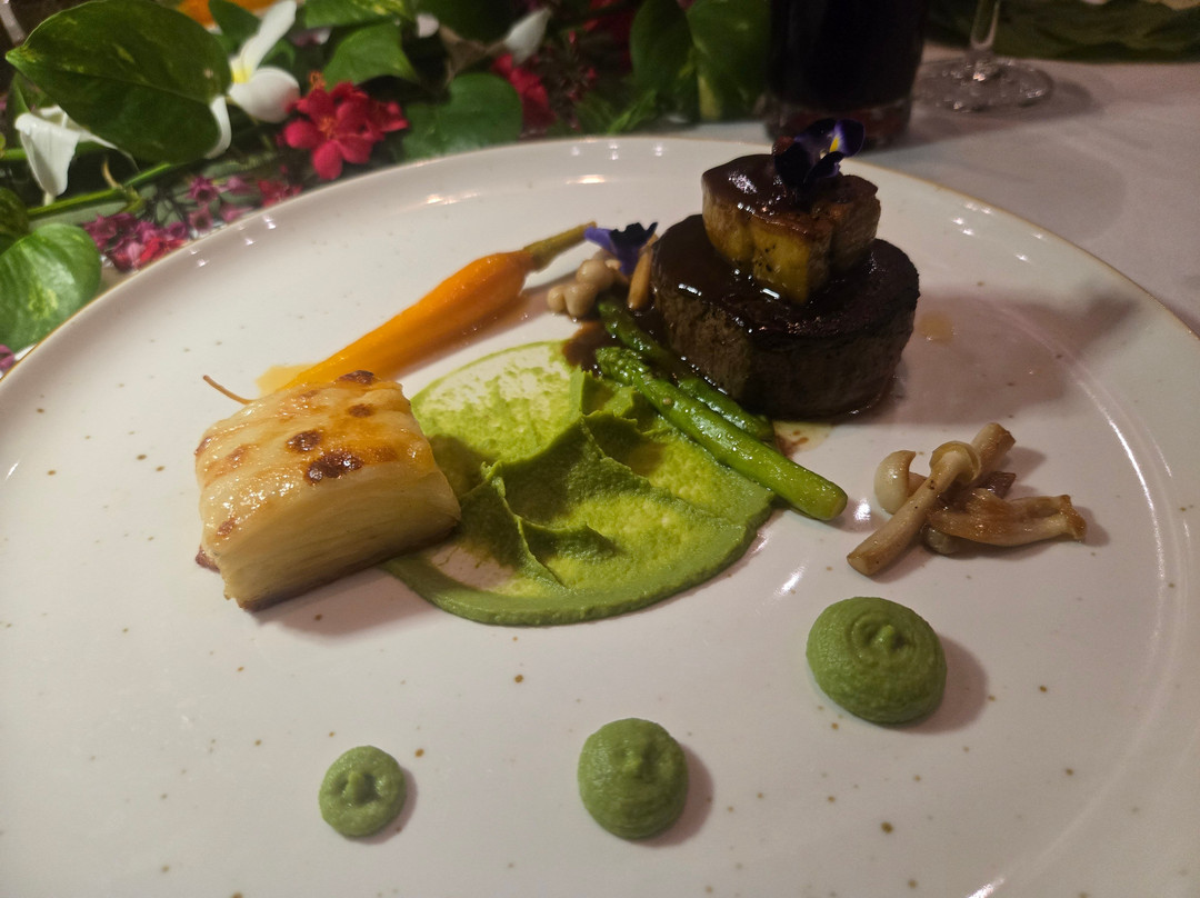 Meditera Restaurant