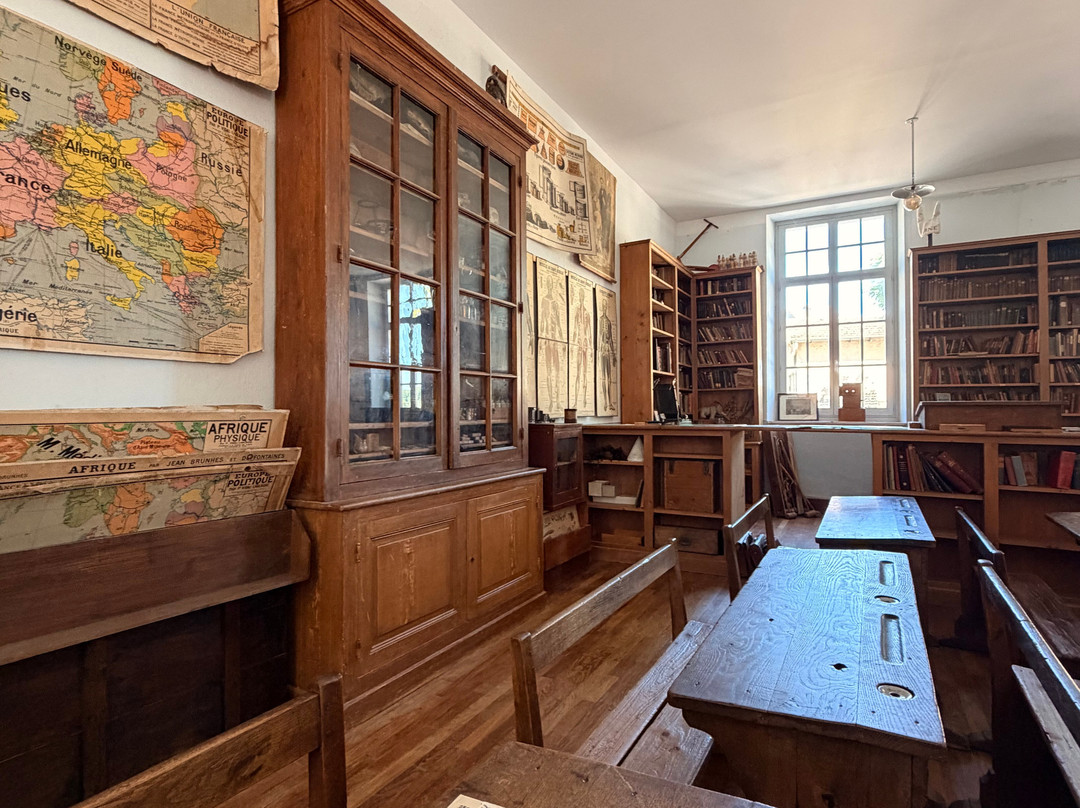L'École d'Autrefois-Chateau Chalon必去景点