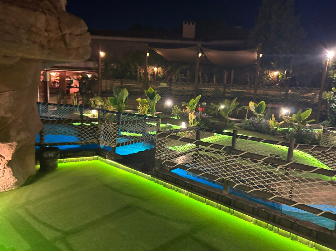 环球圣塔波萨公园酒店