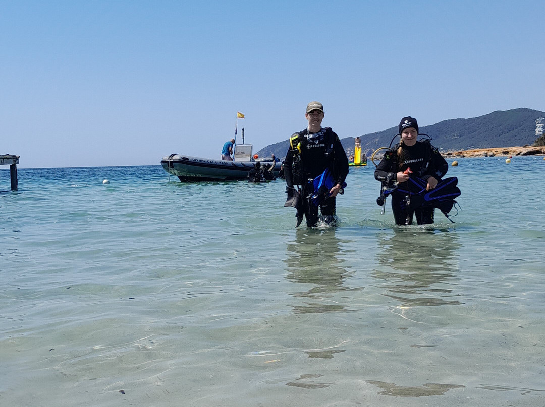 Cala Pada Diving Center Ibiza-圣欧拉利娅尔德里奥必去景点