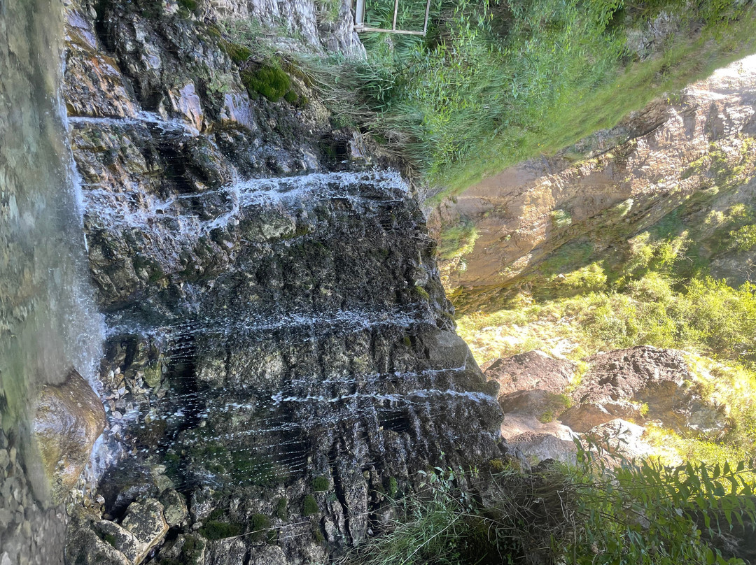 Da Laveno alla Cascata della Froda-Laveno-Mombello必去景点