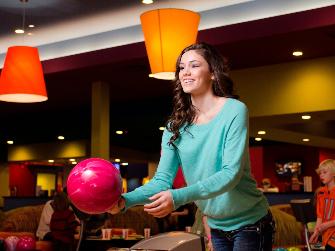 Pinz Bowling Center at Wahooz-默里迪恩必去景点
