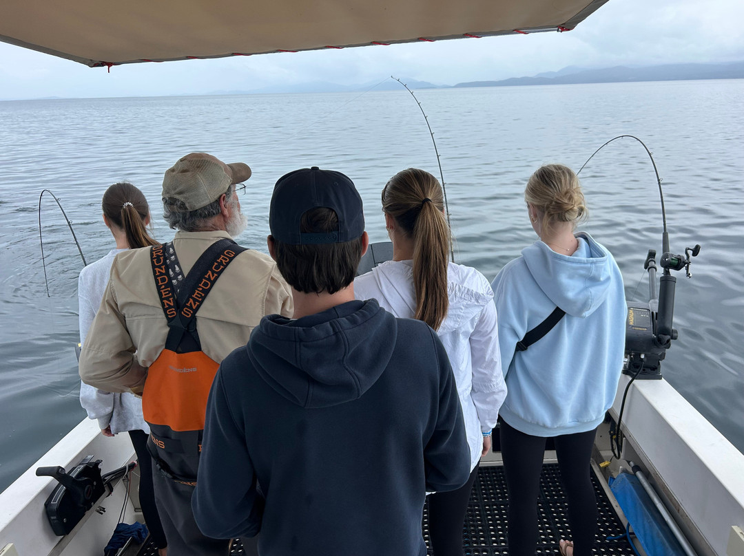 Flathead Lake Monster Charters-Bigfork必去景点
