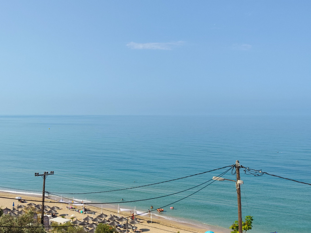 Loutsa Beach-Loutsa必去景点
