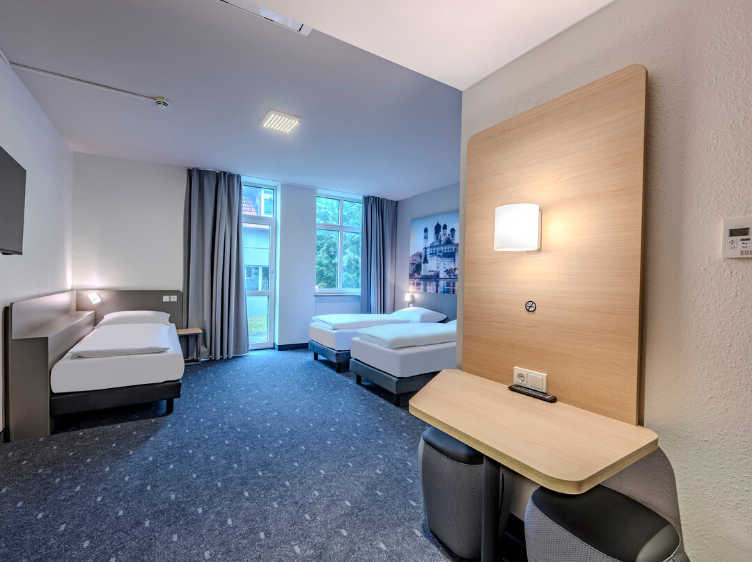 南帕绍 B&B 酒店