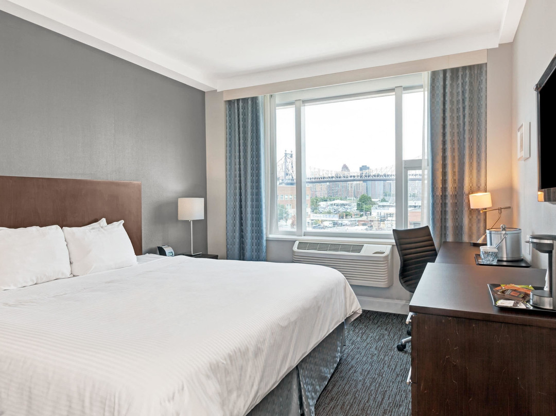 Wyndham Garden Long Island City