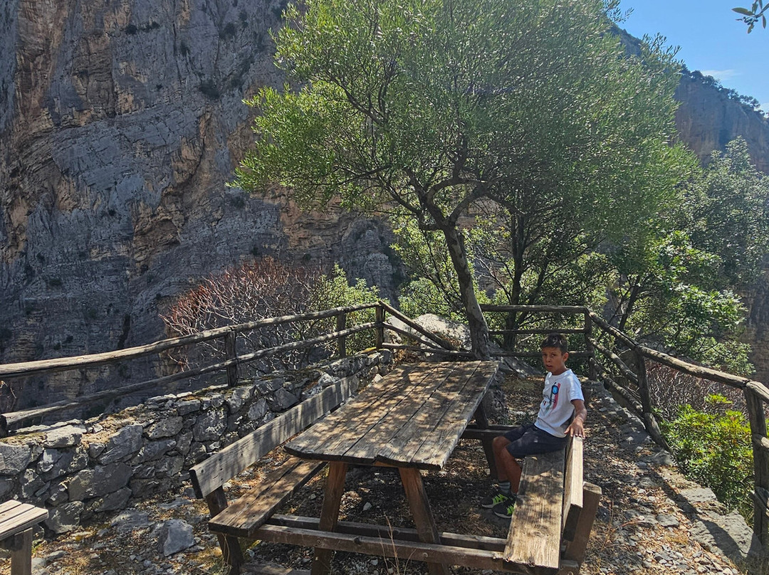 Il Ponte Del Diavolo-Civita必去景点