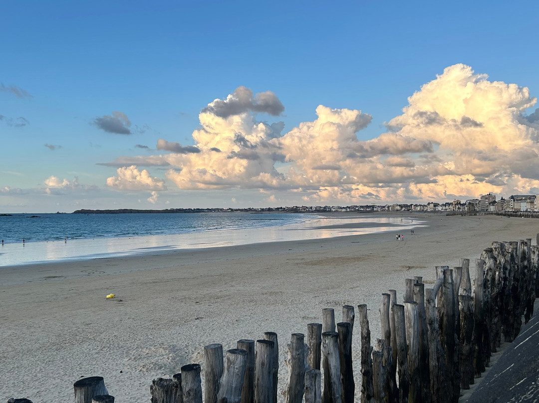Grande Plage du Sillon-圣马洛必去景点
