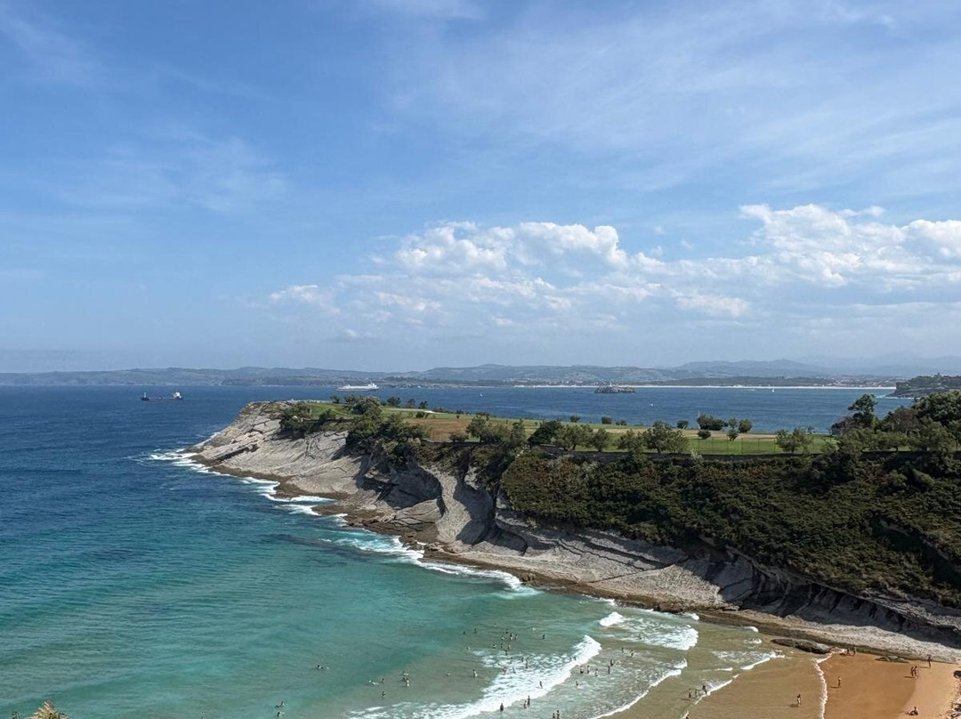 Playa de Mataleñas-桑坦德必去景点