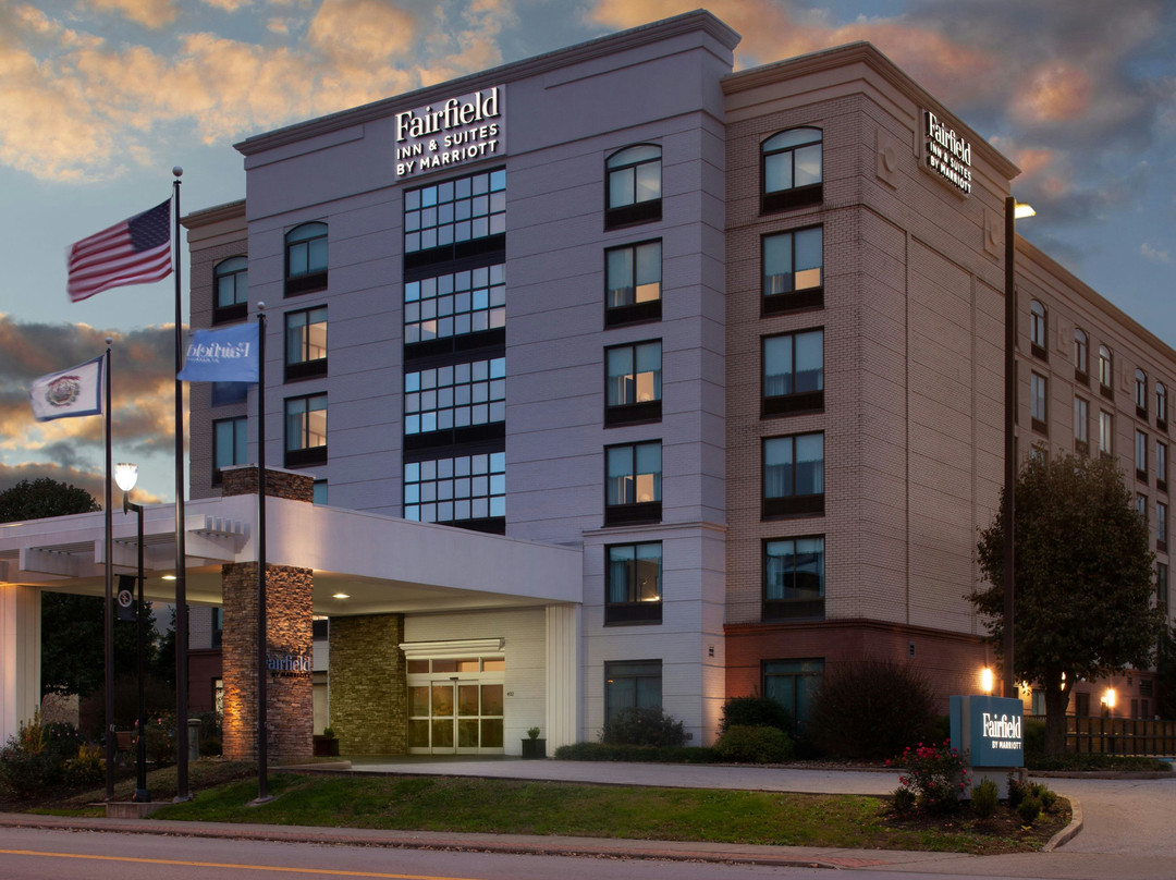 Cross Lanes酒店住宿-Fairfield Inn & Suites Charleston