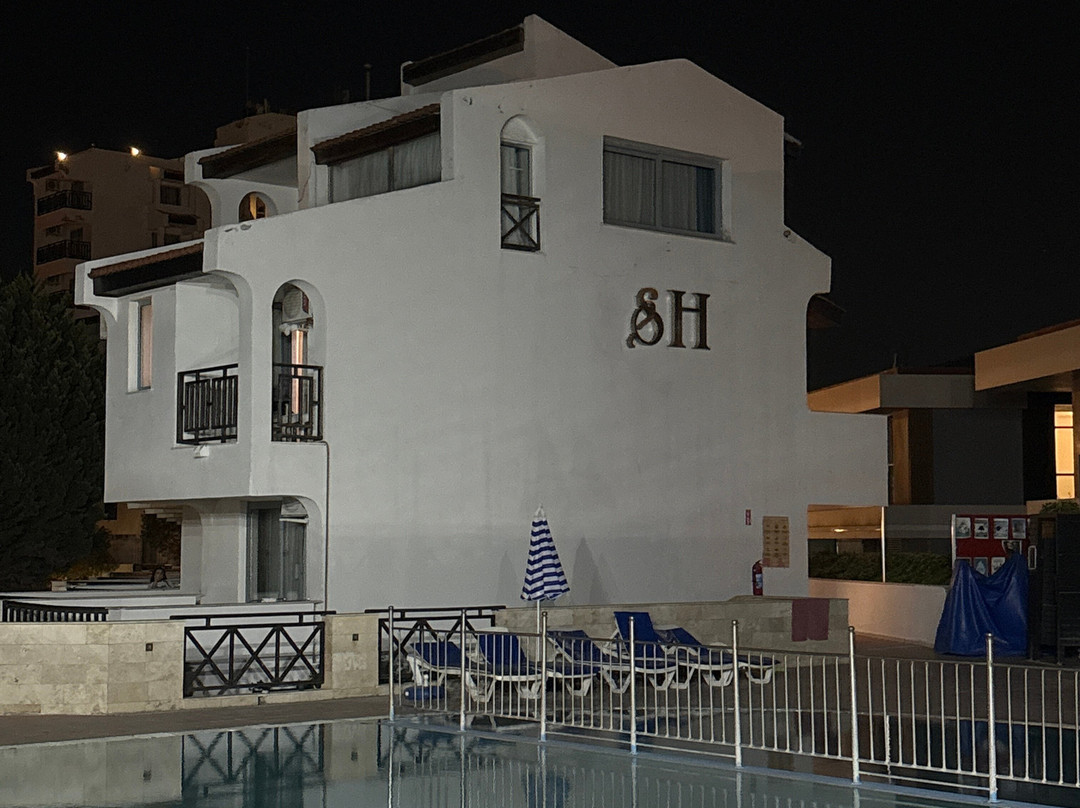 Sentinus Beach Hotel主图