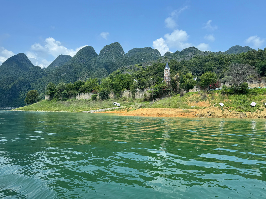 万峰湖景区-兴义市必去景点