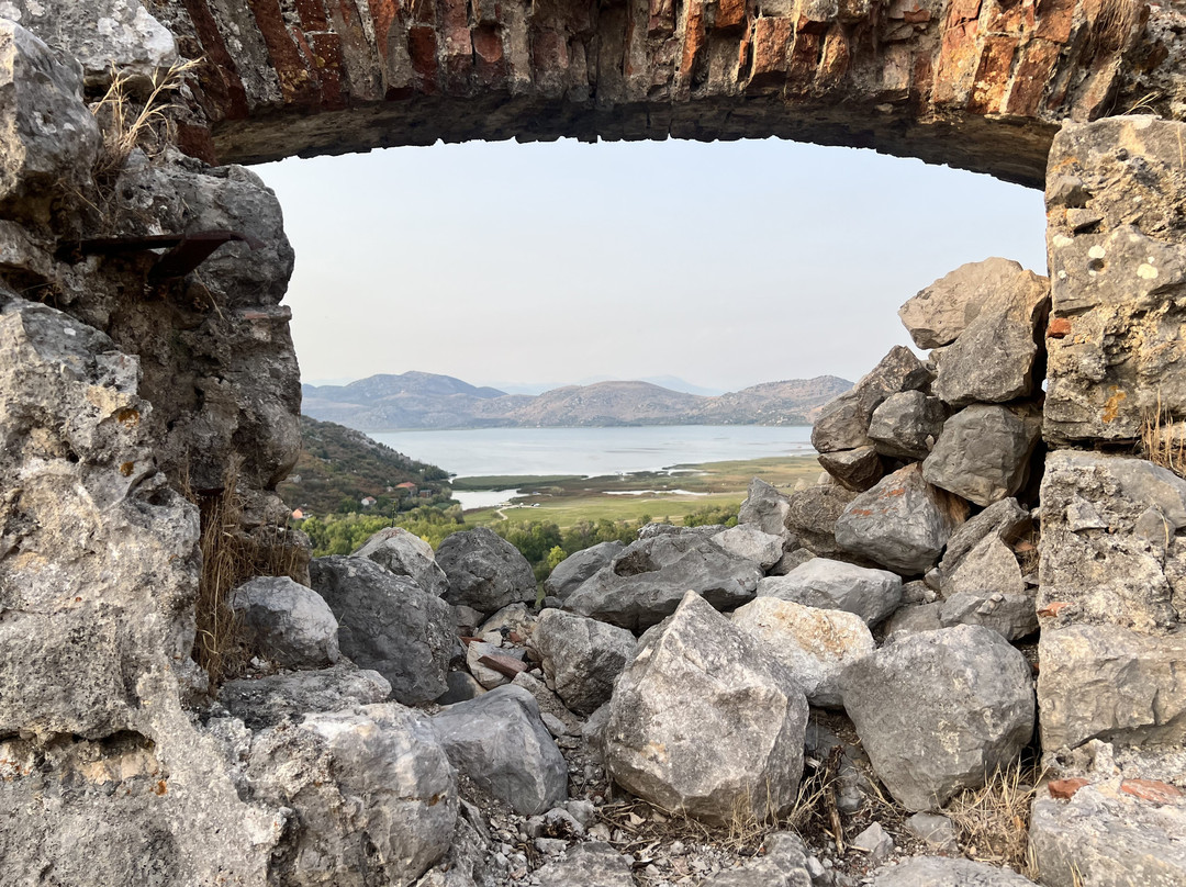 Undiscovered Montenegro-维尔巴札拉必去景点