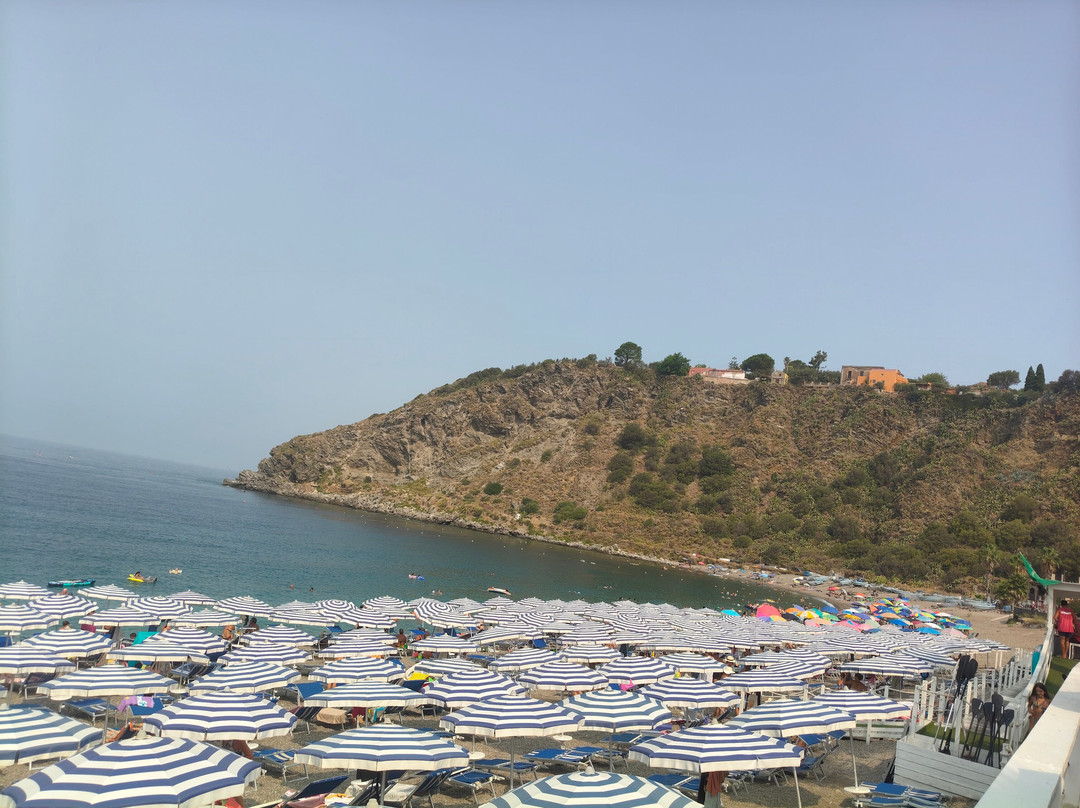 Spiaggia Baia Del Tono