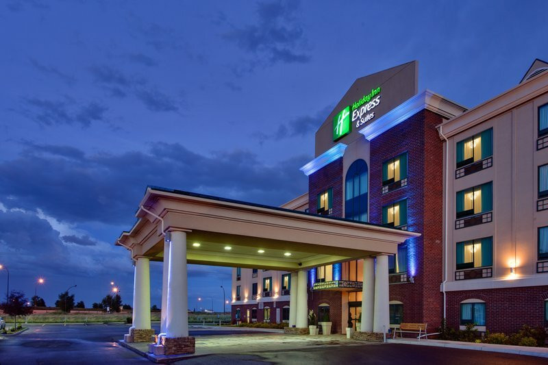 艾尔克瓦特酒店住宿-Holiday Inn Express & Suites Medicine Hat Transcanada Hwy 1 by IHG