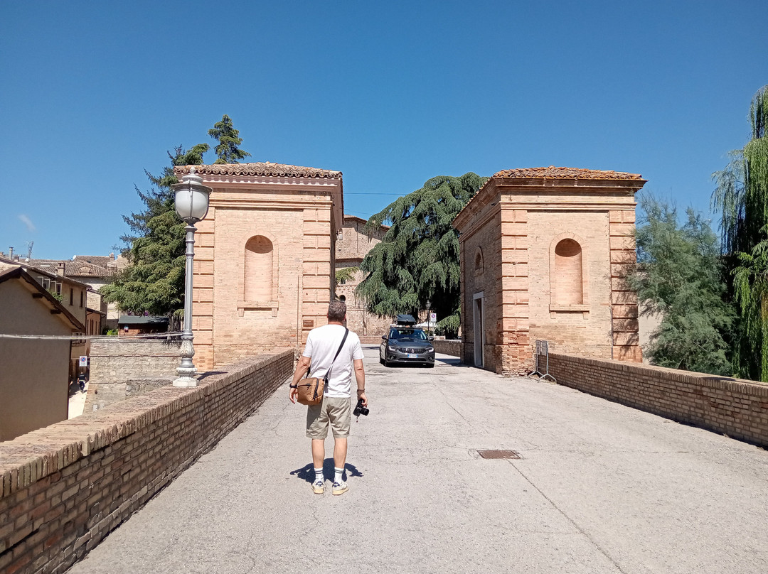 Il ponte dell'Accolta-Limigiano必去景点
