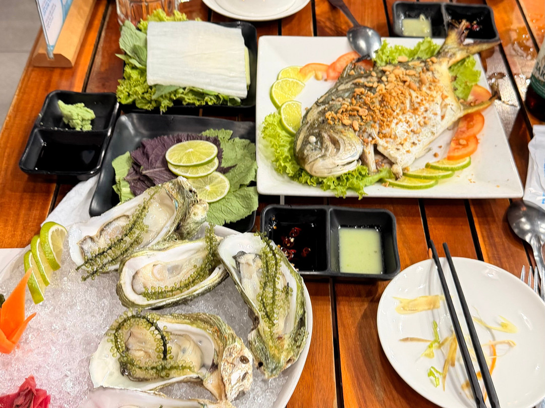 Nhà hàng Vịnh Xanh Nha Trang