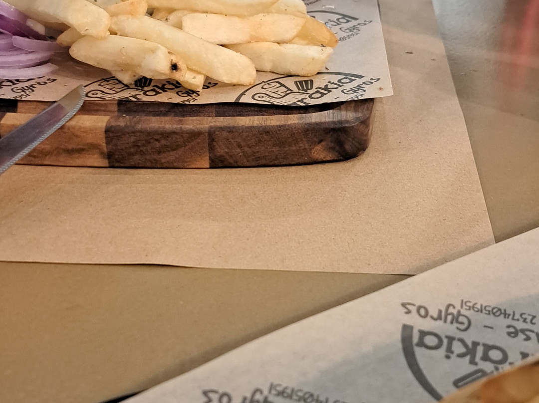 Pazarakia Grill House - Gyros