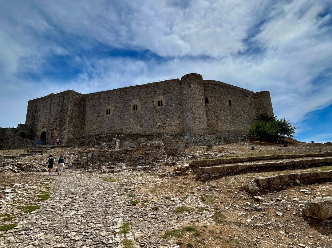 Kastro Chlemoutsi-Kastro必去景点