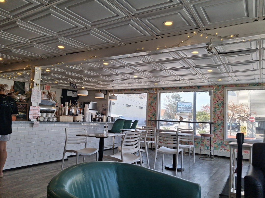 Flamingos Coffee Bar