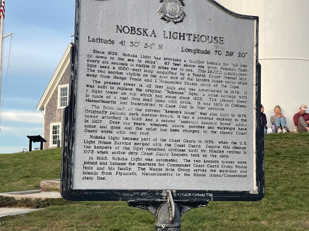 Nobska Point Lighthouse-Woods Hole必去景点
