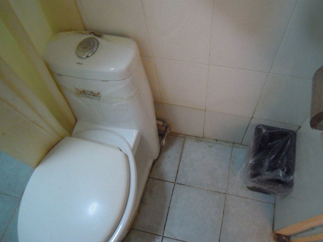 万萃苑商务酒店 主图