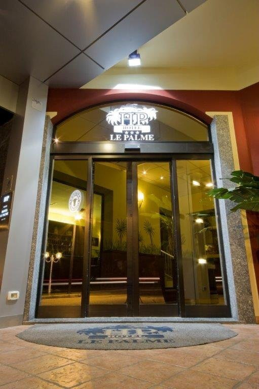 里帕尔梅酒店主图