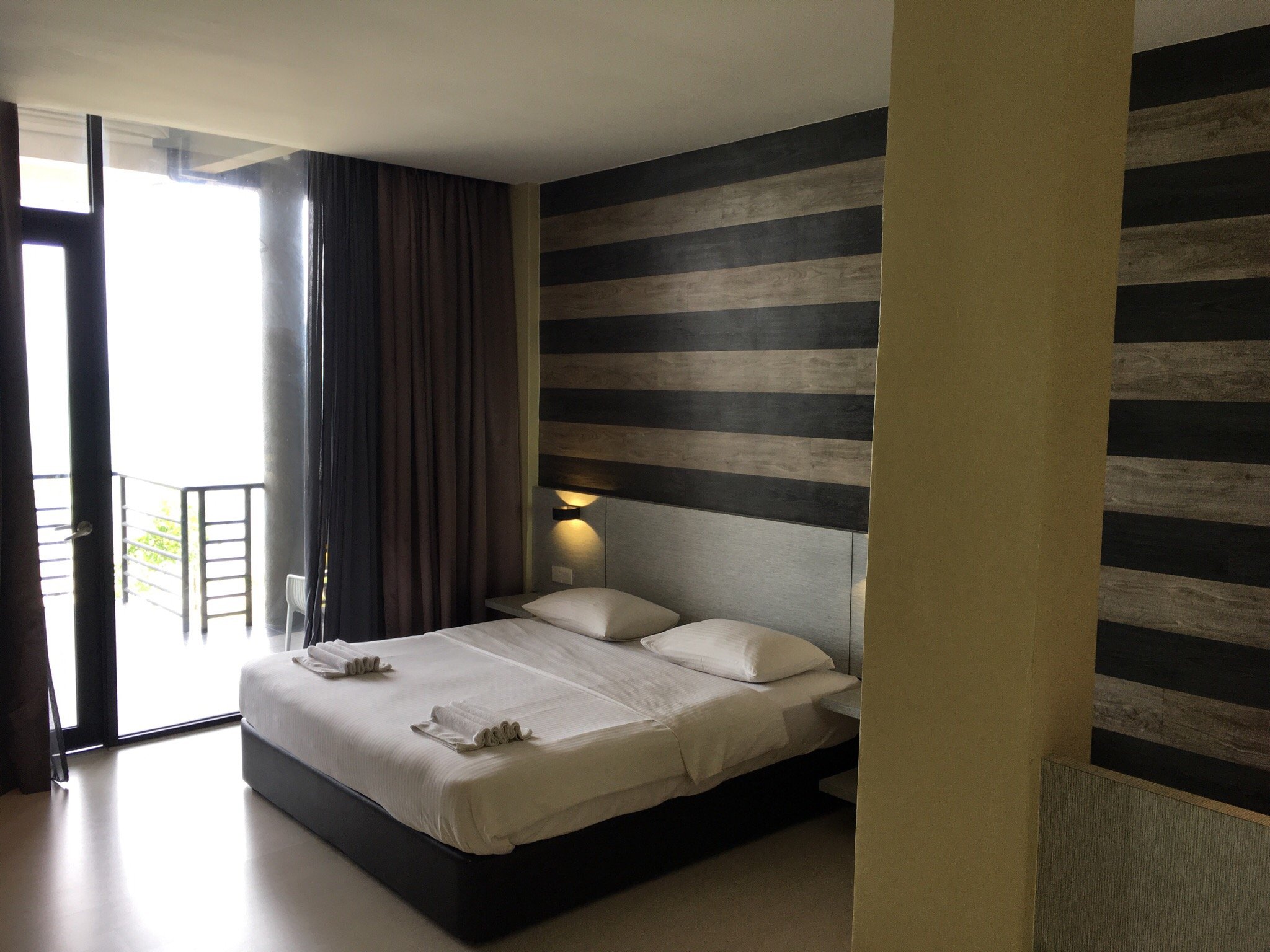 Bay Front Hotel-官方