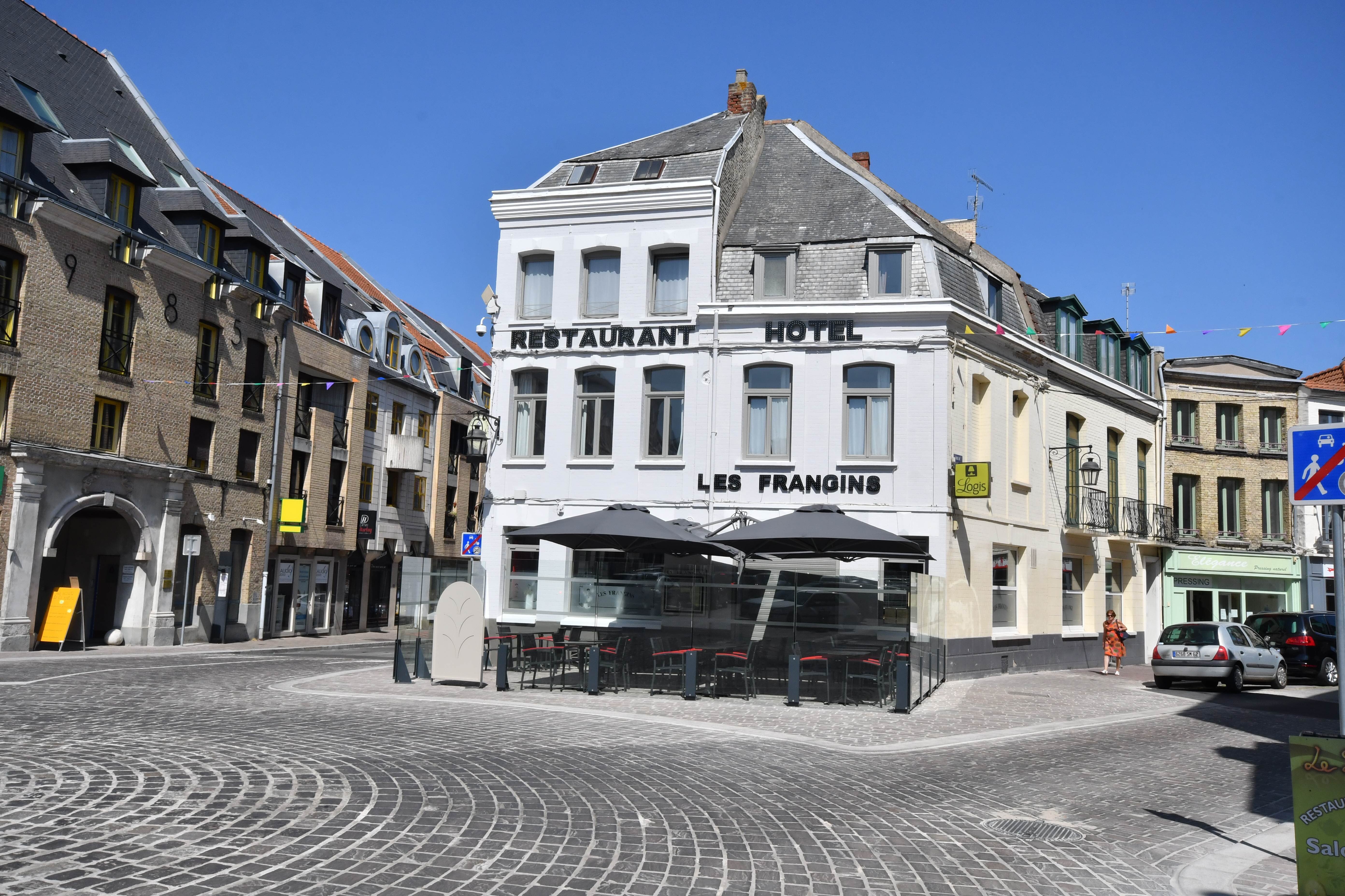 Hotel les Frangins-官方
