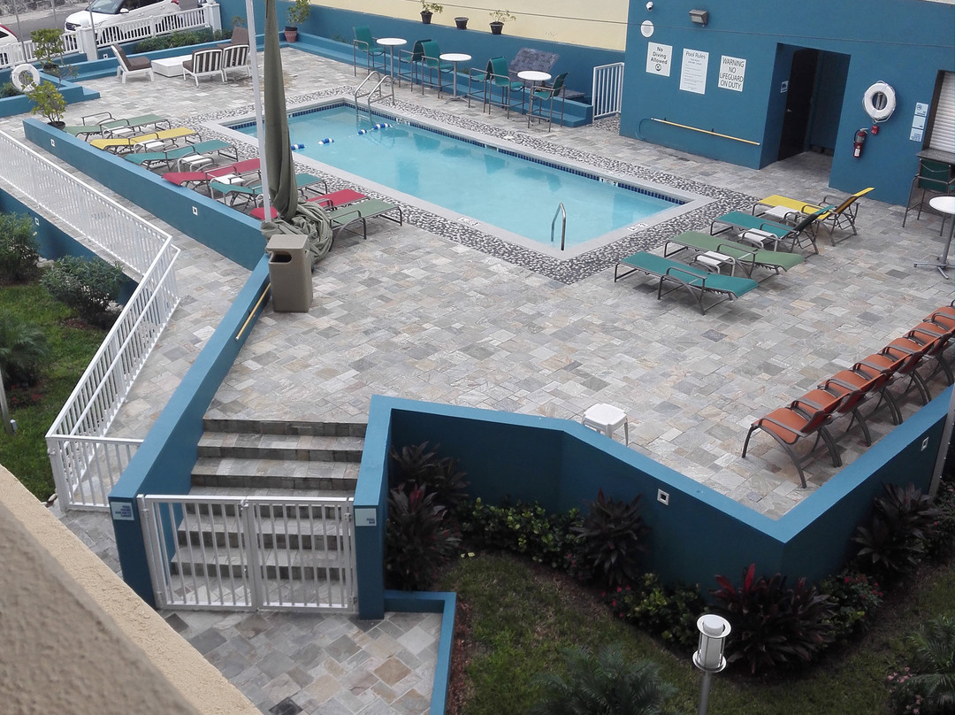 Holiday Inn Resort Nassau