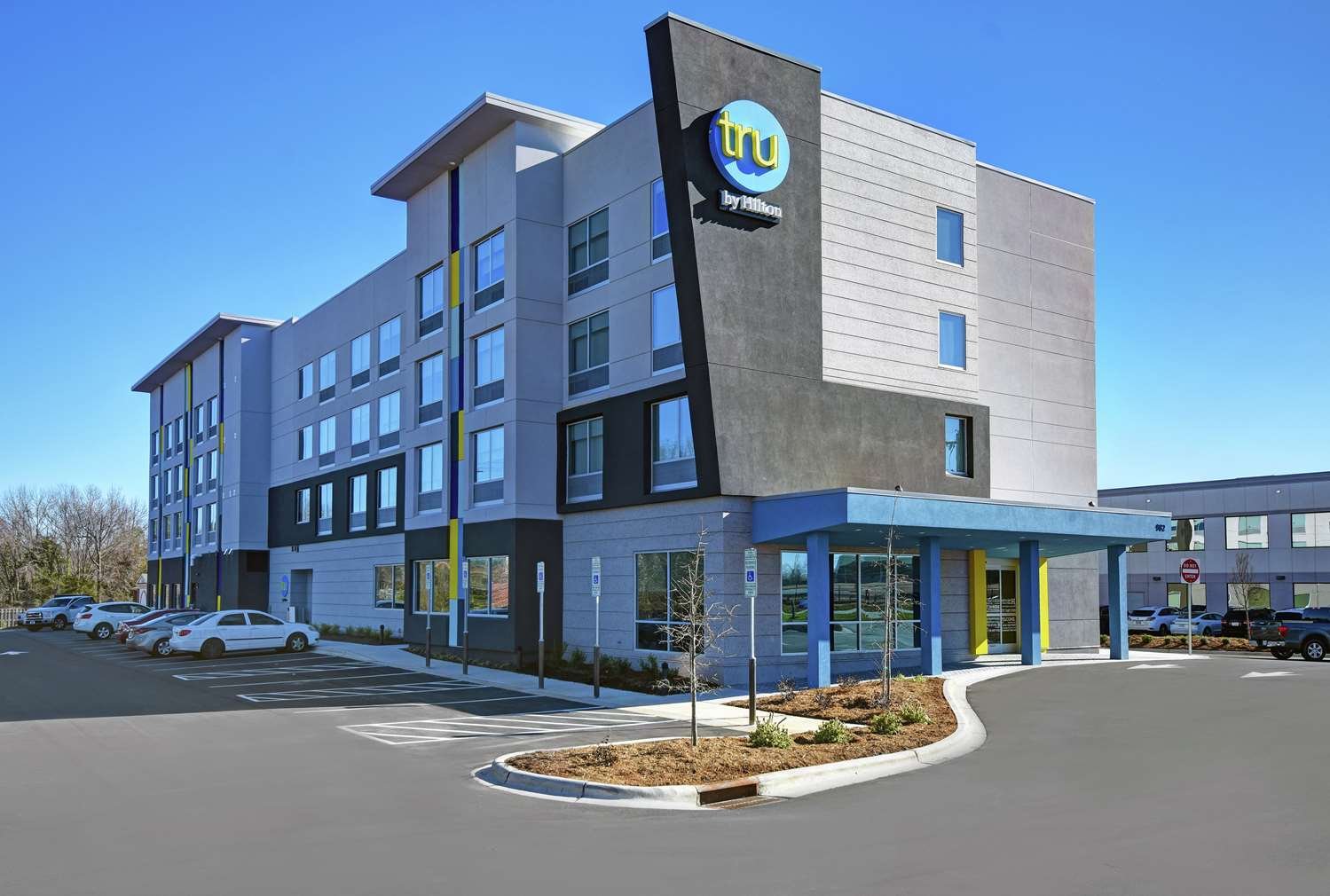Tru by Hilton Burlington-官方