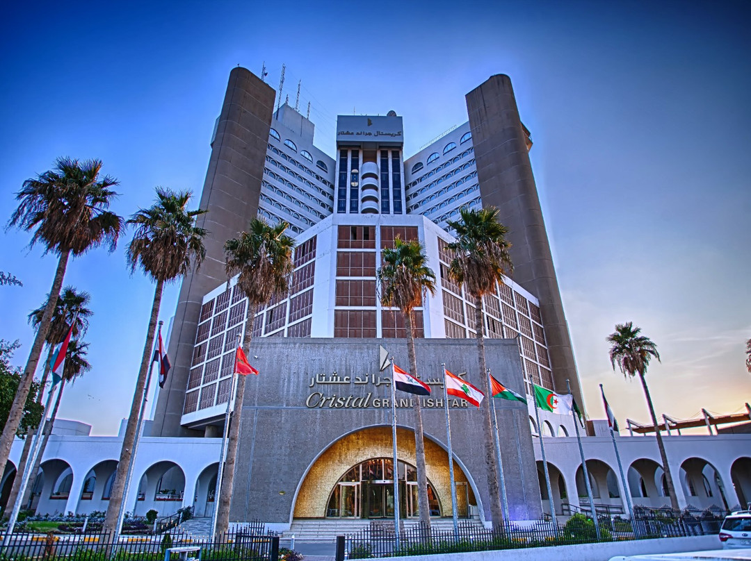 伊什塔尔水晶大酒店