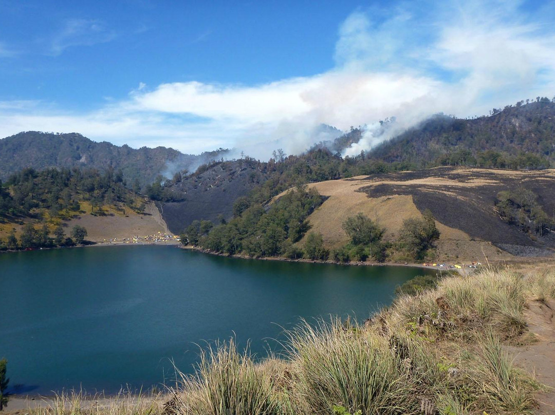 Ranu Kumbolo Lake景点图片