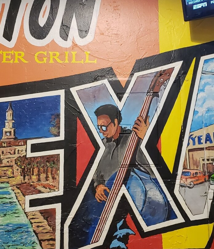 Sweetwater Grill & Tavern-登顿必去景点