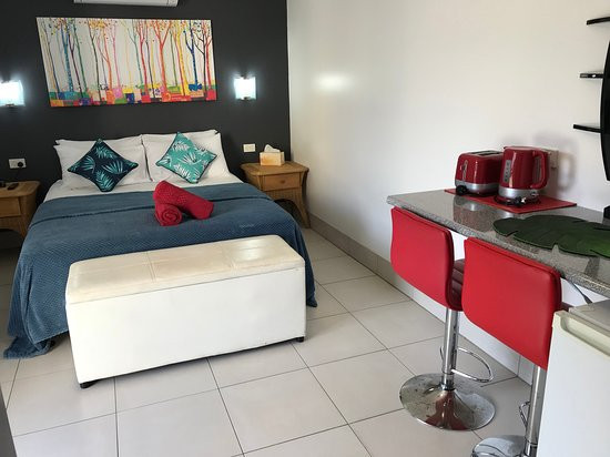 Tropical Lodge主图