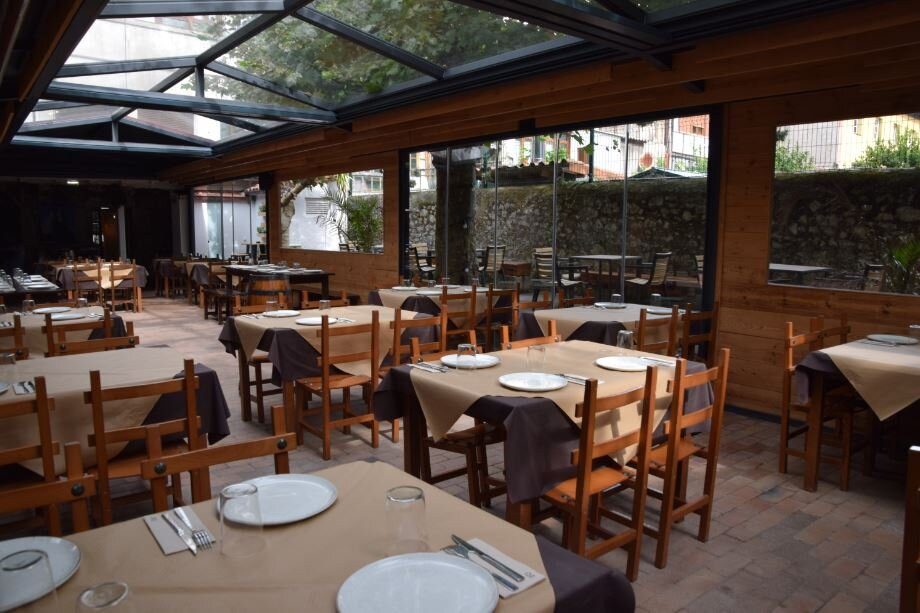 Rompeolas Sidreria - Grill