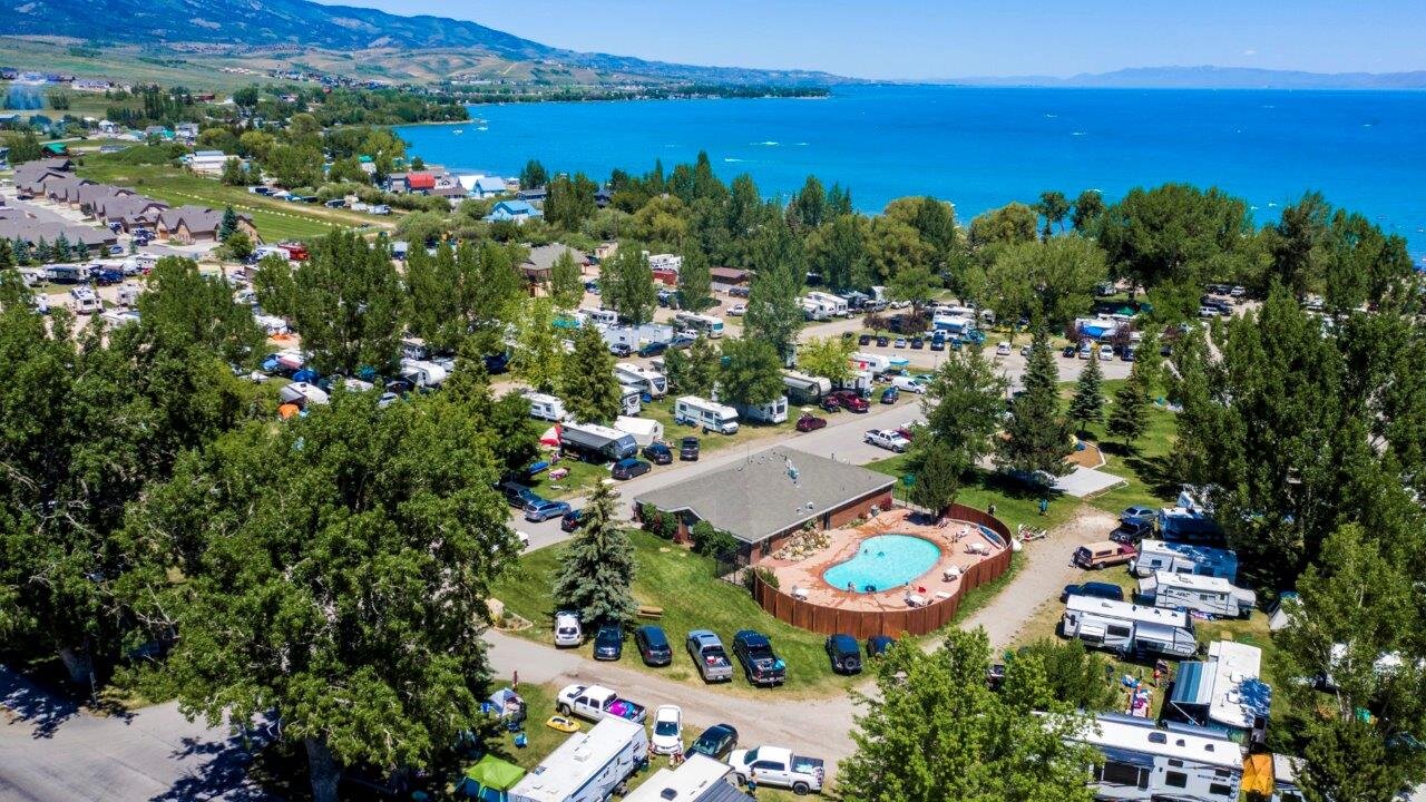 Sun Outdoors Garden City Utah-浴室