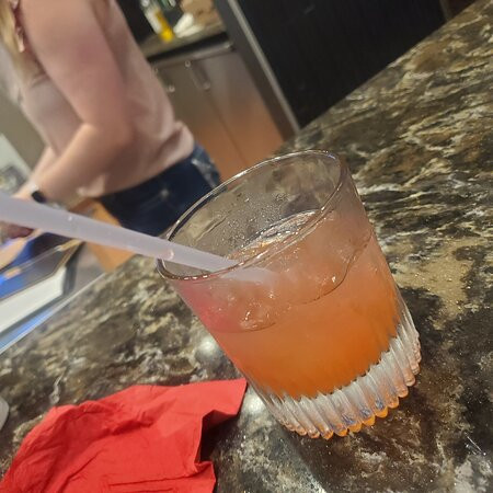 Embassy Suites by Hilton College Station主图